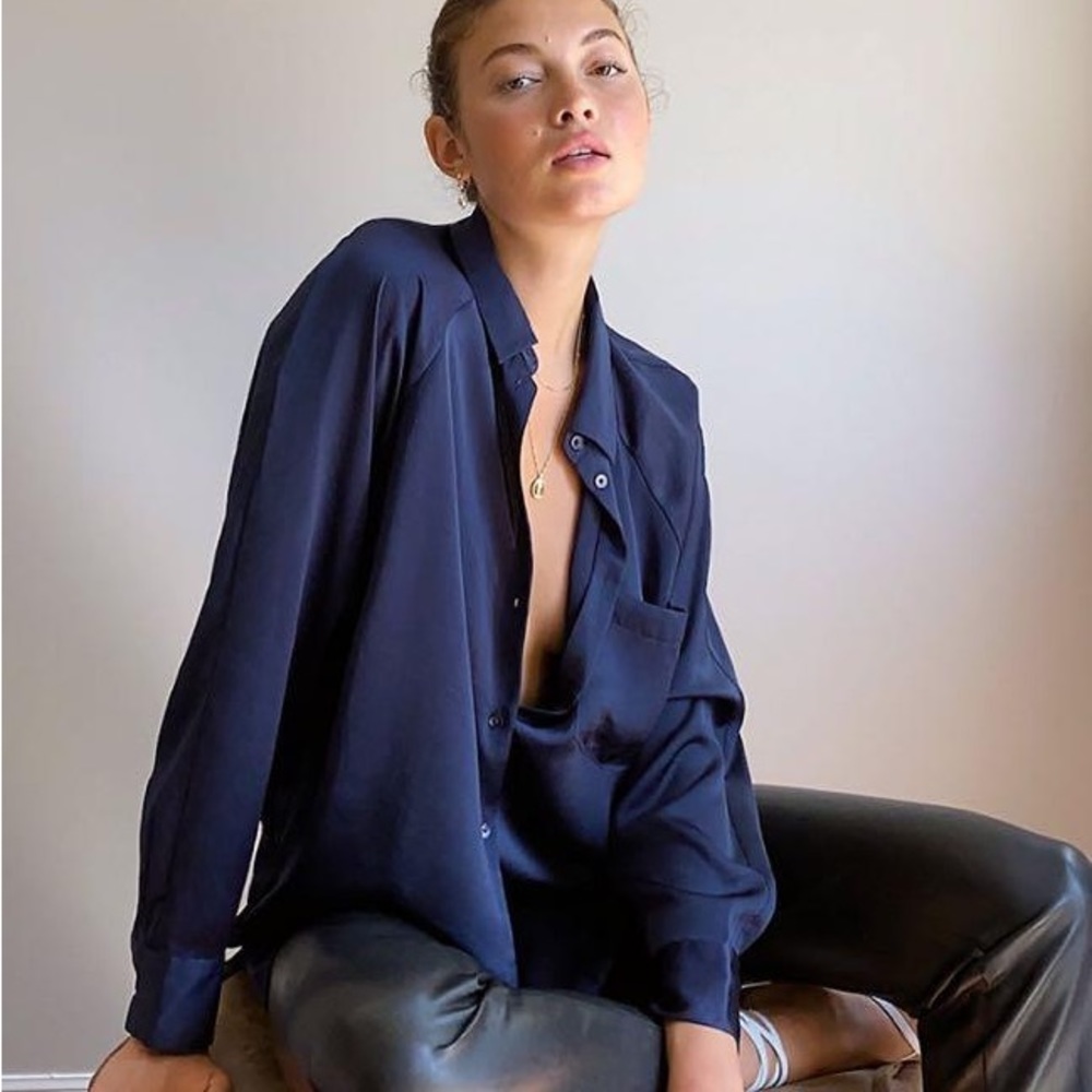 Wilfred oversized navy satin shirt size small